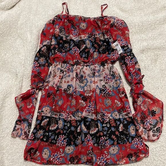 NWT- Charlotte Russe- XS. Off shoulder velvet floral print dress - Picture 1 of 9